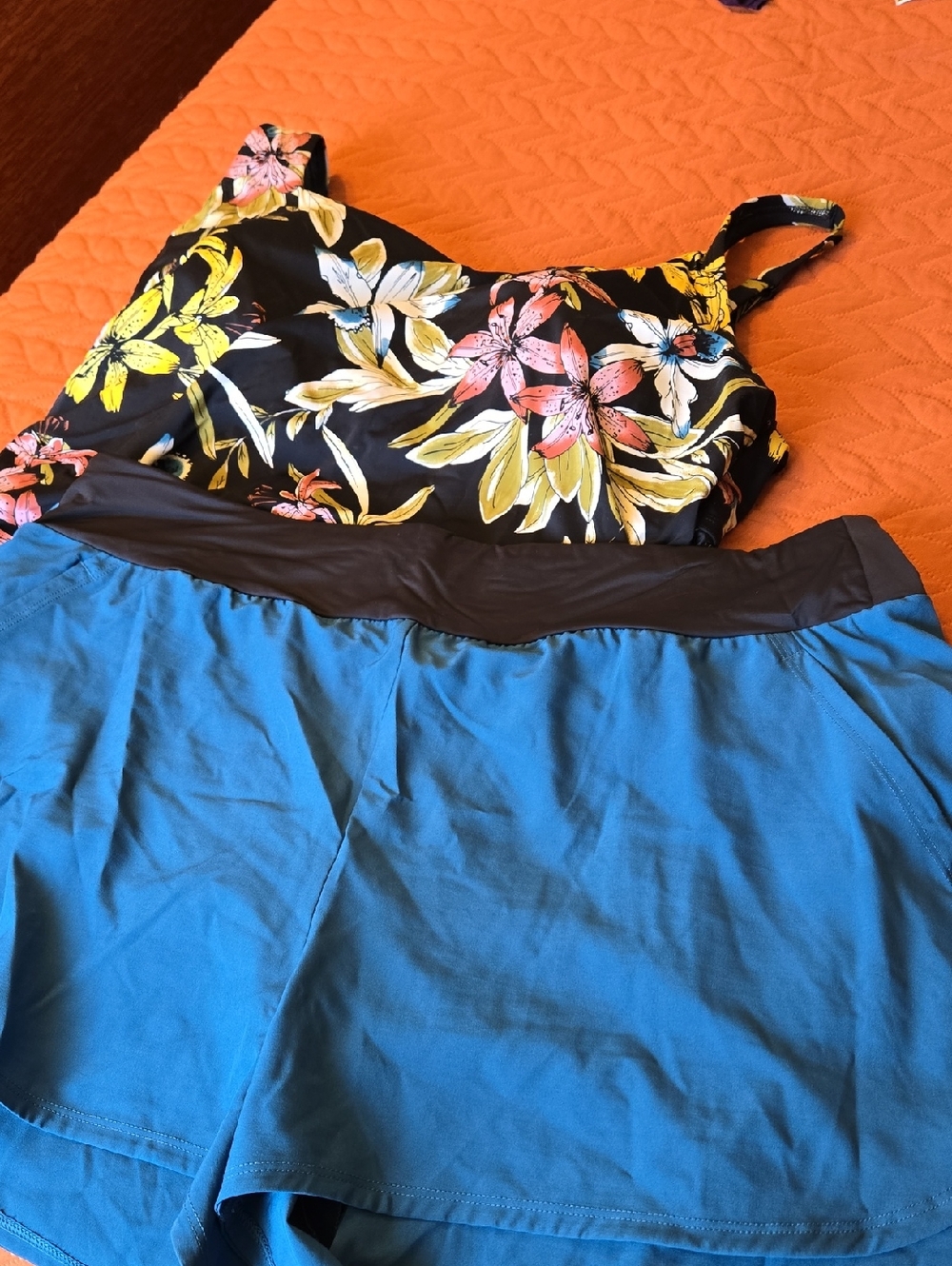 Duluth Trading Co AKHG tankini